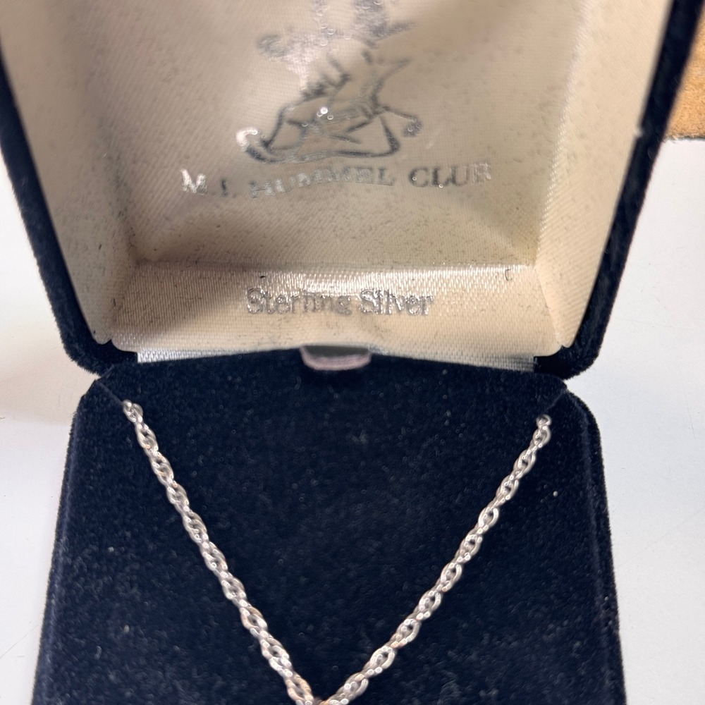 M.I. HUMMEL CLUB Sterling Silver Pendant w/ 20" Sterling Necklace 6g NEW - Picture 3 of 5